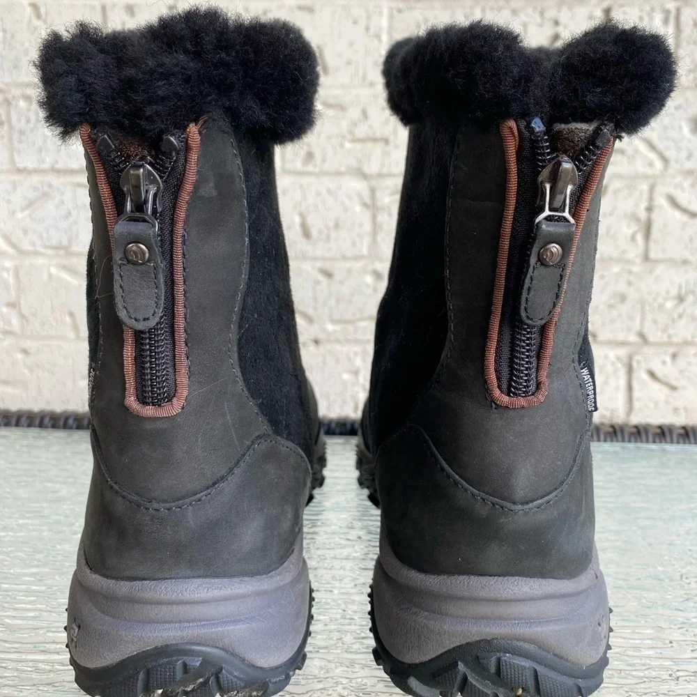 The North Face Primaloft Waterproof Leather Quilted Winter Boots size 8